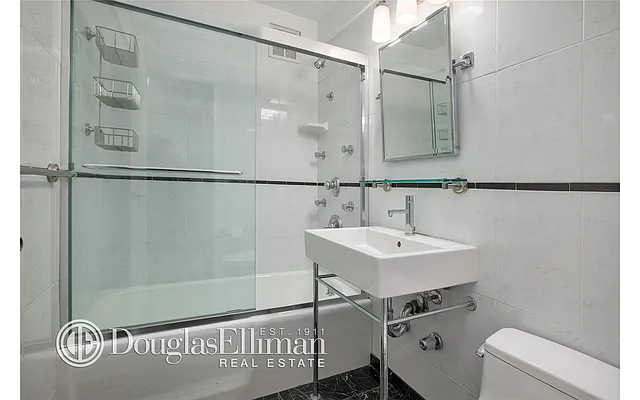 Sold by Douglas Elliman | media 19