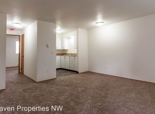 26 NE Dogwood St APT 2, Issaquah, WA 98027
