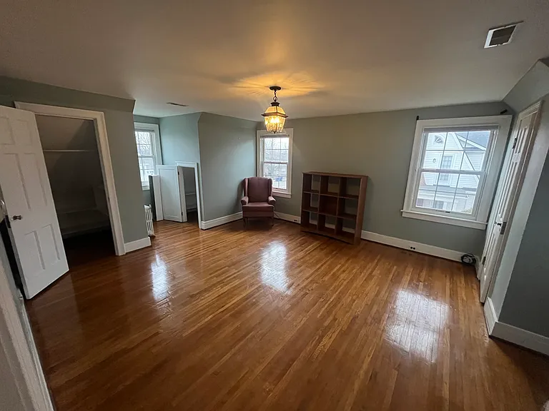 3881 Bailey Ave — Photo 7