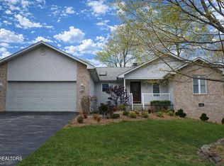 161 Cromwell Ln, Fairfield Glade, TN 38558