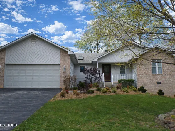 161 Cromwell Ln, Fairfield Glade, TN 38558