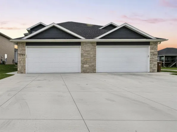 1740 NW 52nd St, Lincoln, NE 68528