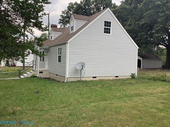 2nd image of 3111 Chesco Rd