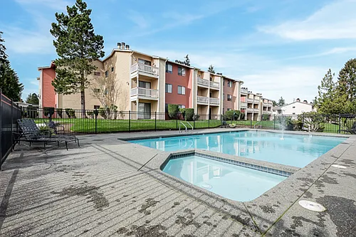 Crystal Springs Apartments Photo 1