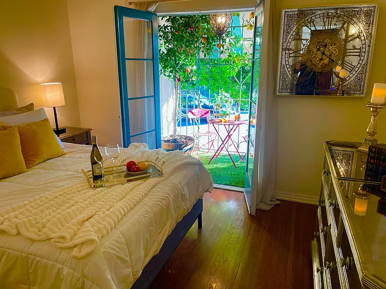 Los Altos A Legendary Residence at 4121 Wilshire Blvd — Photo 33