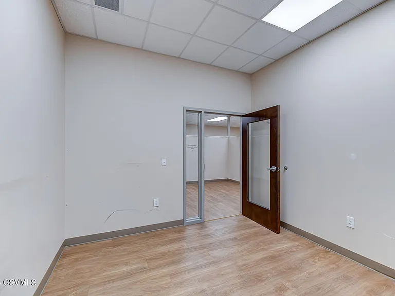 1033 Alliance Park Dr #2 — Photo 28