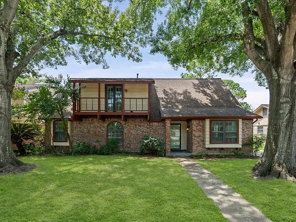 11914 Meadowtrail Ln