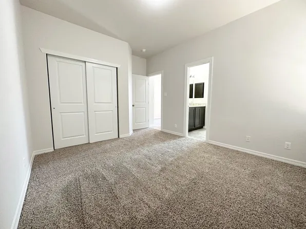 1107 Sky River St #4/3, El Paso, TX 79928