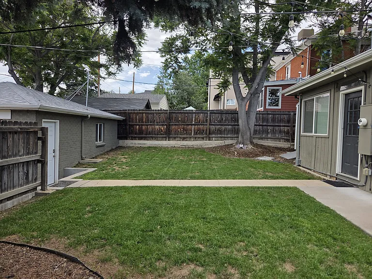 2741 Hazel Ct #2741 — Photo 27