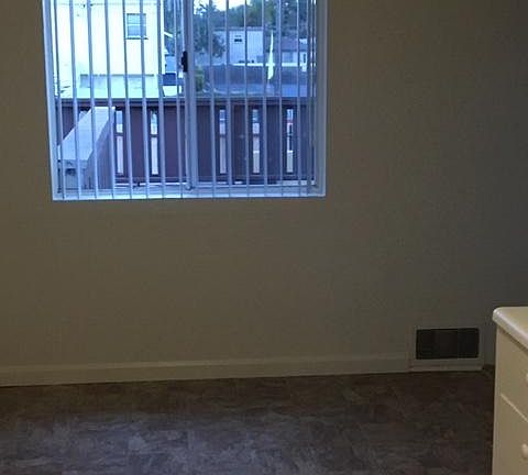 4th image of 2020 S Tremont St APT D