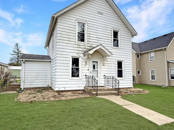 119 W Olive St, Mc Connell, IL 61050