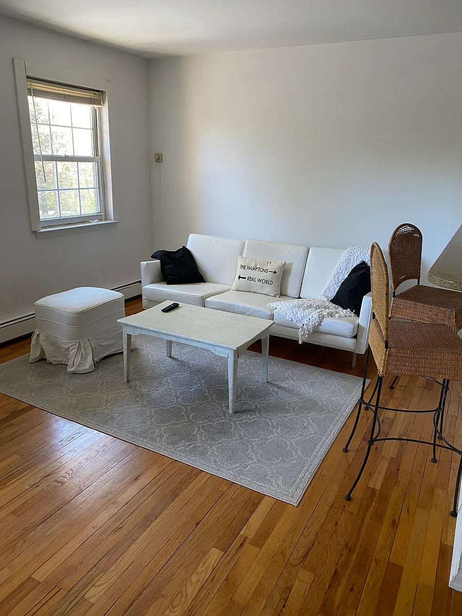 Building Photo - 24 Layton Ave #27