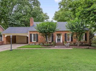 215 Belhaven St, Memphis, TN 38117