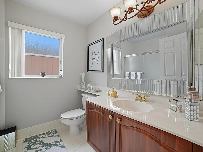12573 Coral Lakes Dr — Photo 18
