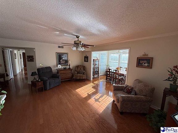 4th image of 1350 Damon Dr APT B