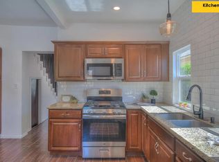 510 Hazeldine Ave SW, Albuquerque, NM 87102