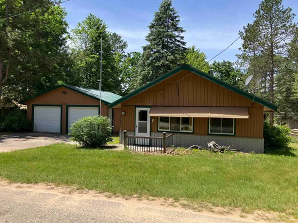 6439 Oak St, Gladwin, MI 48624