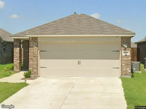 1704 Galice St, Forney, TX 75126