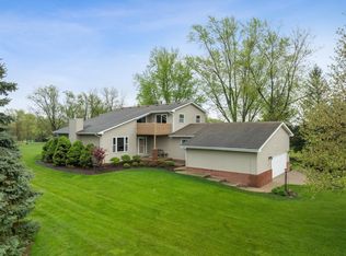 8505 Jeffrey Ct, Bloomington, IL 61705
