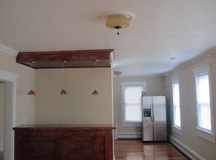 15 Huxley Ave #3, Providence, RI 02908