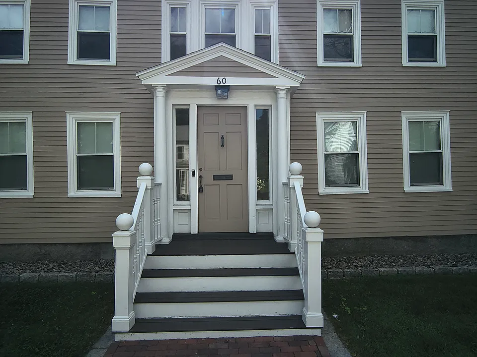 60 North St #1