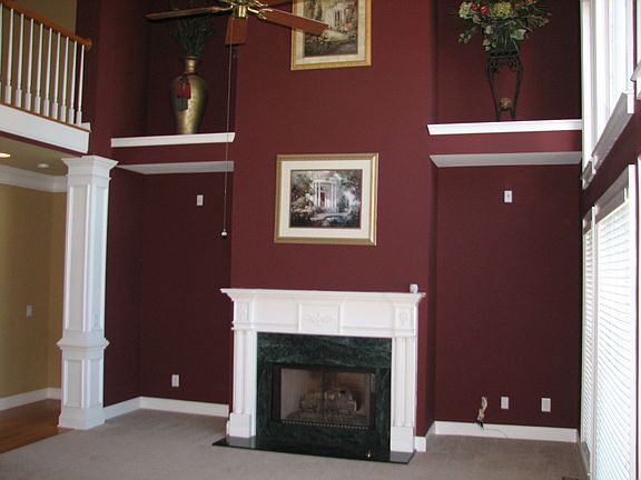 Two story family room with fireplace 