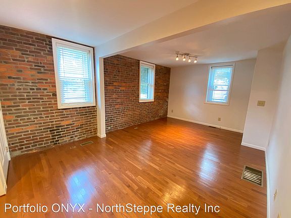 4th image of 792 Dennison Ave APT 6