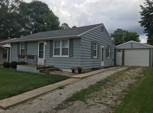 203 N Orchard St, Mackinaw, IL
