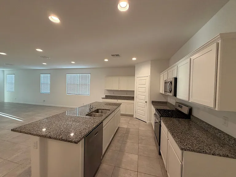 22705 N Rummler Ln — Photo 17