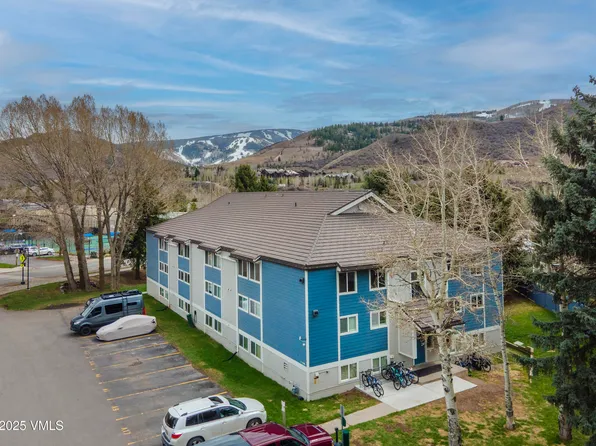 871 W Beaver Creek Blvd #15, Avon, CO 81620