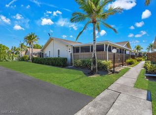15620 Crystal Lake Dr APT 102, North Fort Myers, FL 33917