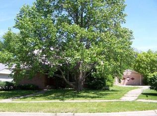 2220 Montana Ave, Rockford, IL