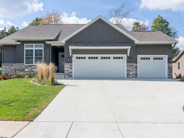 10694 Chancellor St, Portage, MI 49002