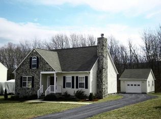 153 Bowmans Run Dr, Stuarts Draft, VA 24477