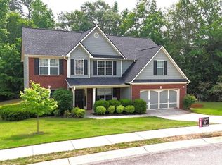 621 River Rock Cir, Jefferson, GA 30549
