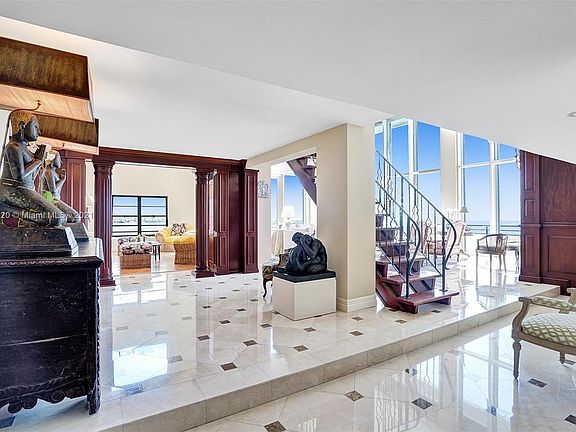 5th image of 2333 Brickell Ave Suite B