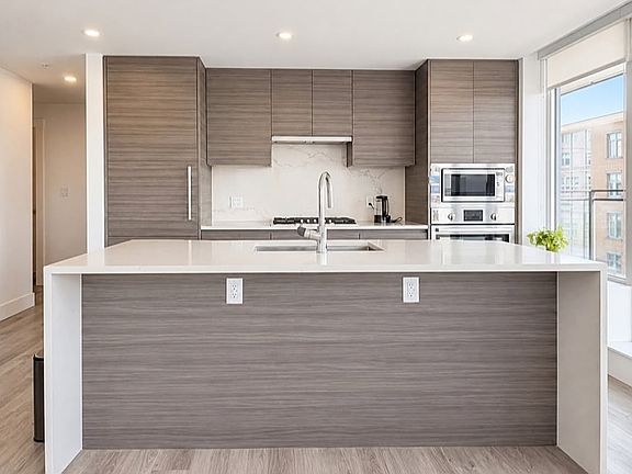 5th image of 770 Herald St #1101