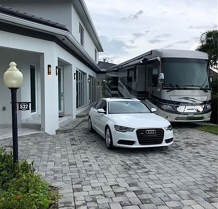 2nd image of 532 S Cortez Dr #532