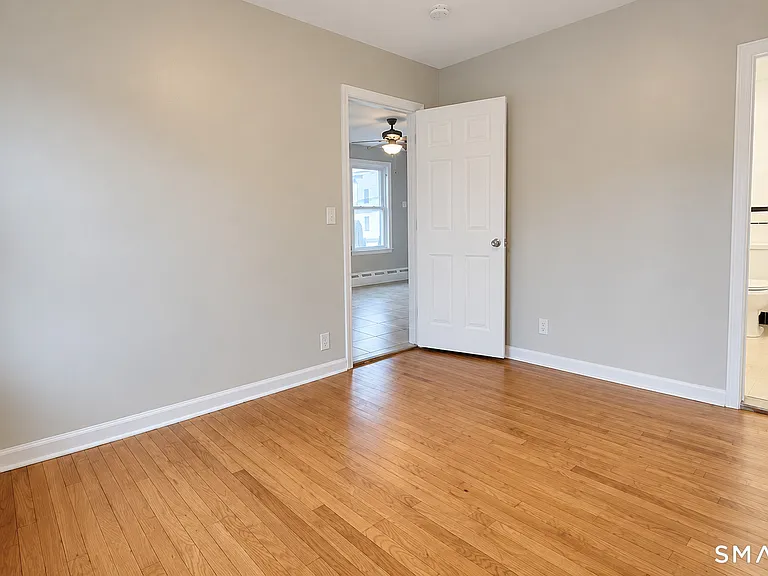 17 N Spring St #1 — Photo 6