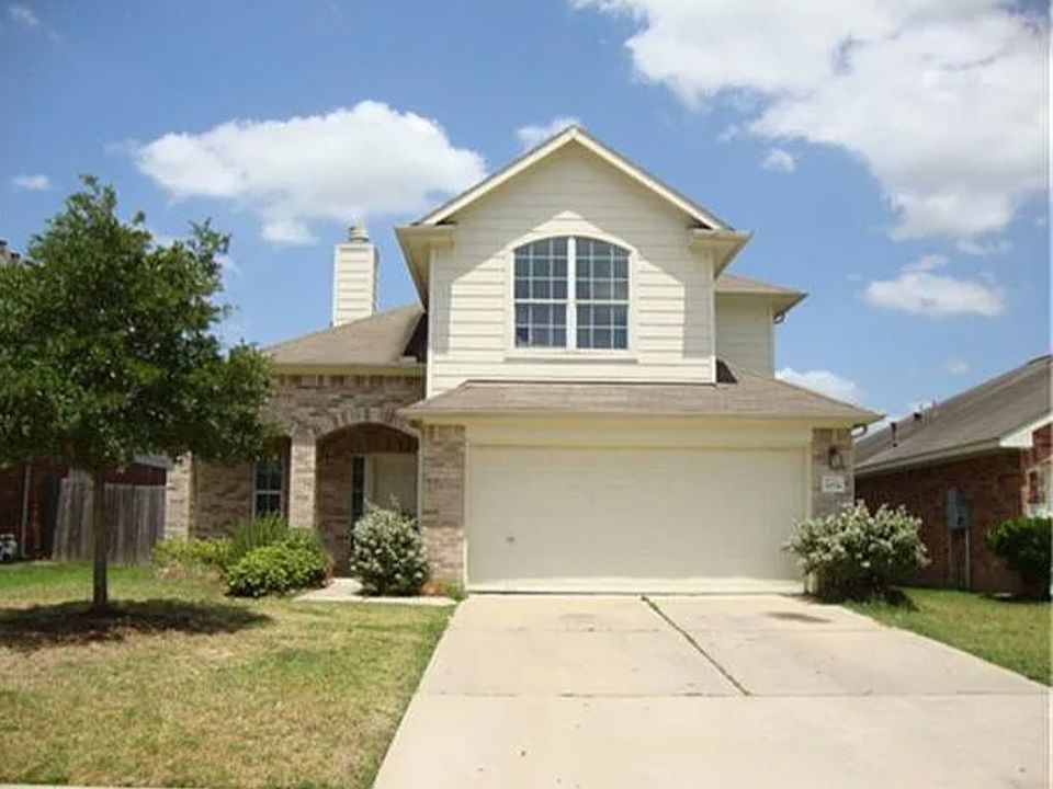 1st image of 20714 Fox Cliff Ln