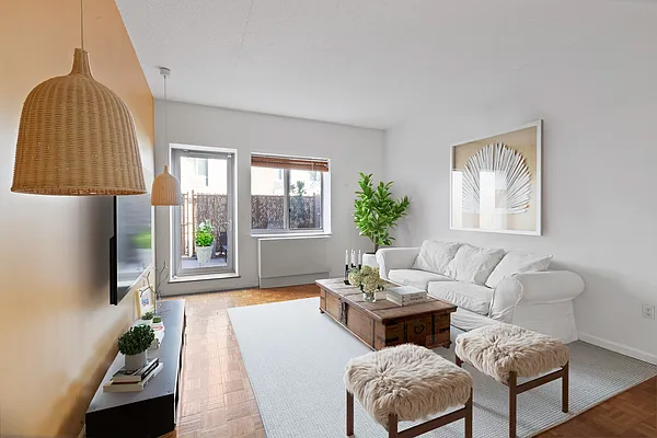 Rented by Nest Seekers International | media 8