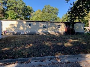 2301 Swift Bluff Dr, South Chesterfield, VA 23834