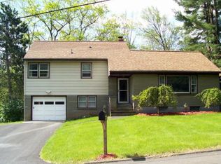 14 Linda Dr, Binghamton, NY 13905