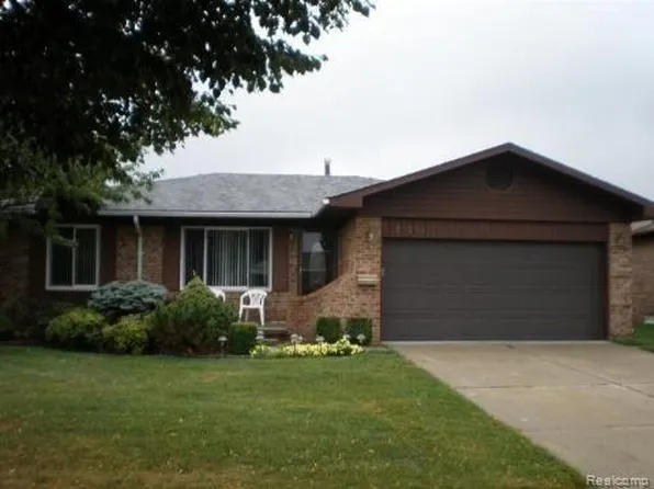 14246 Weier Dr, Warren, MI 48088