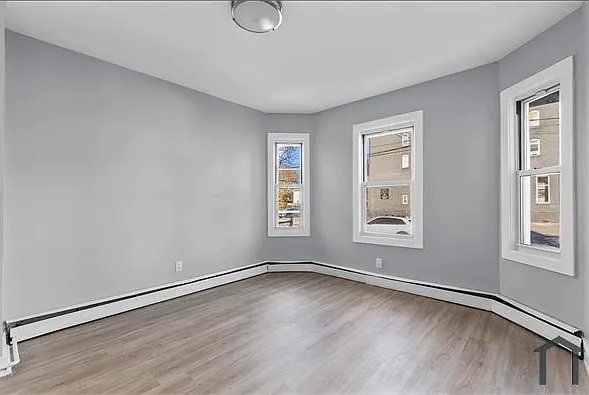 746 Maple St #3 — Photo 8