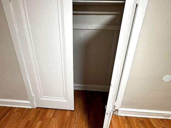 3rd image of 4825 N Camac St APT 203