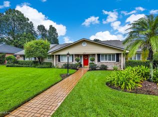 923 Point La Vista Rd N, Jacksonville, FL 32207