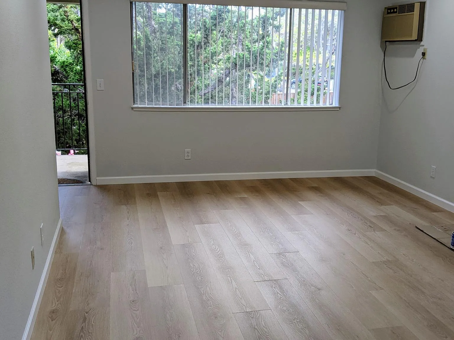 1576 Tenaka Pl — Photo 4