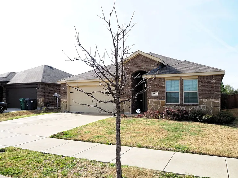 401 Wilson Way — Photo 4