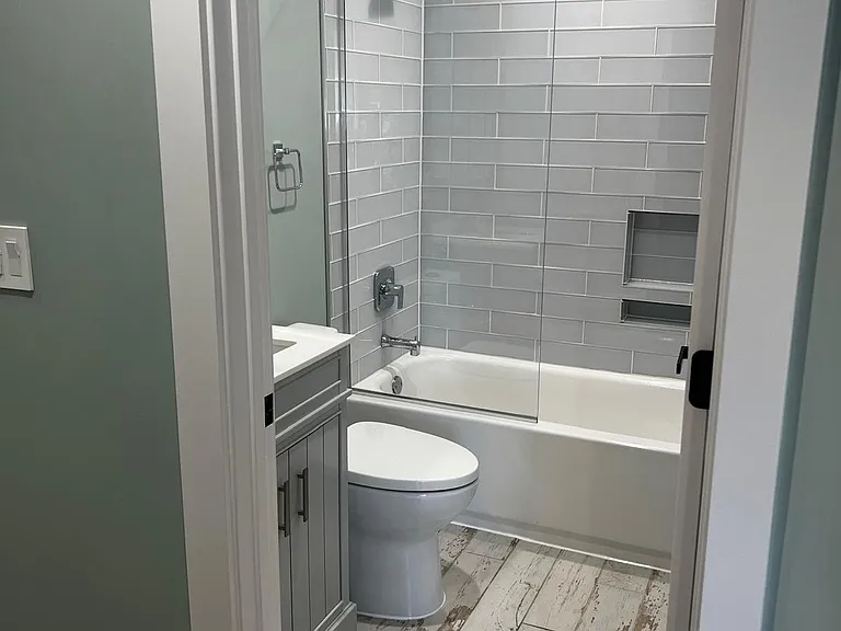 409 McCarthy Rd — Photo 8